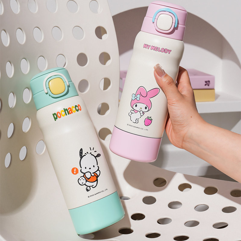Sanrio Pochacco Thermal Bottle 530ml – Cute & Insulated